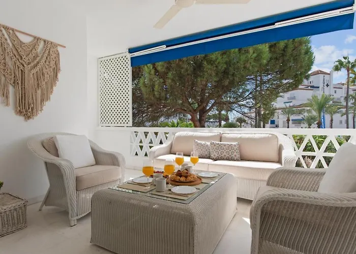 03 En Gaviotas Ref 108 * マルベーリャ